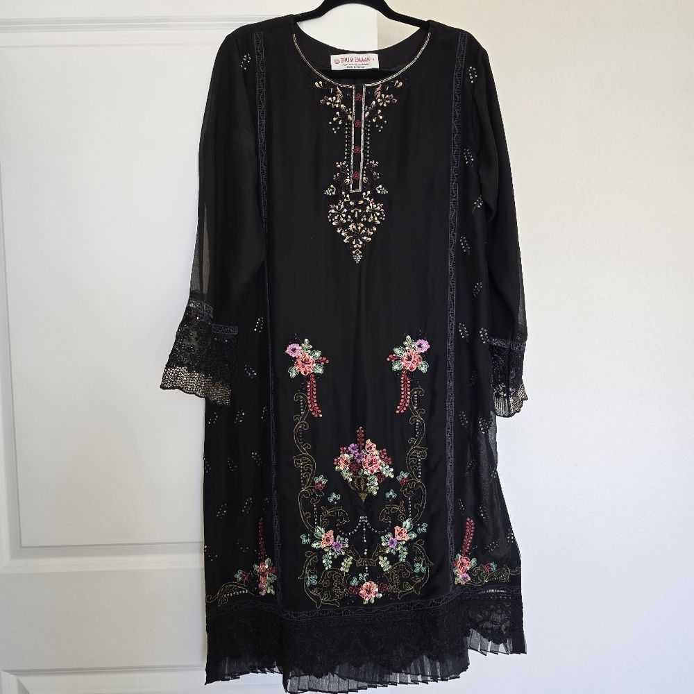 Black Embroidered Pakistani Suit by Erum Emaan - Size 45" - Large - Picture 4 of 17